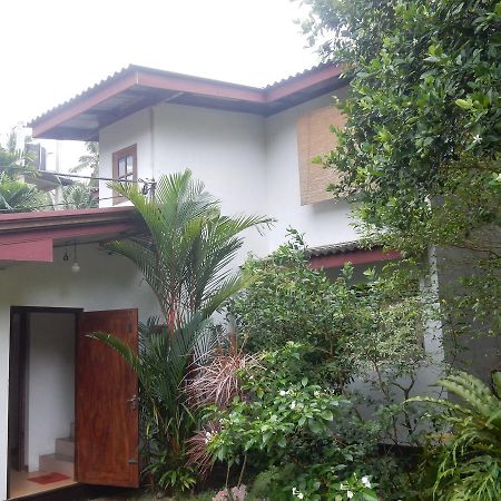 Sisanda Residence Bentota Extérieur photo