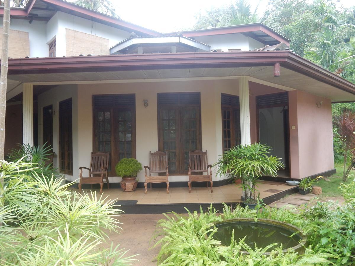 Sisanda Residence Bentota Extérieur photo
